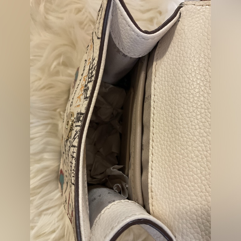 Dkny Elissa North SouthCrossbody Bag in Cream - Picture 6 of 9